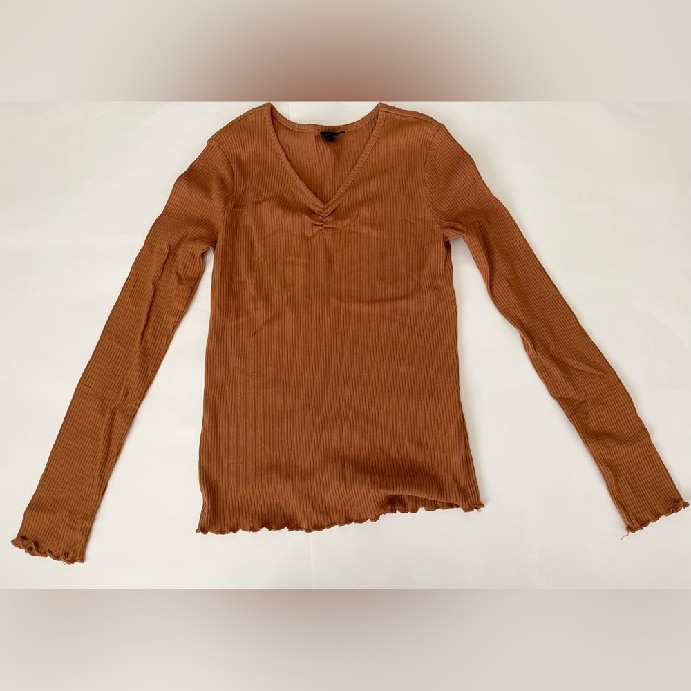 art class Ribbed V-Neck Long Sleeve Top - Rust